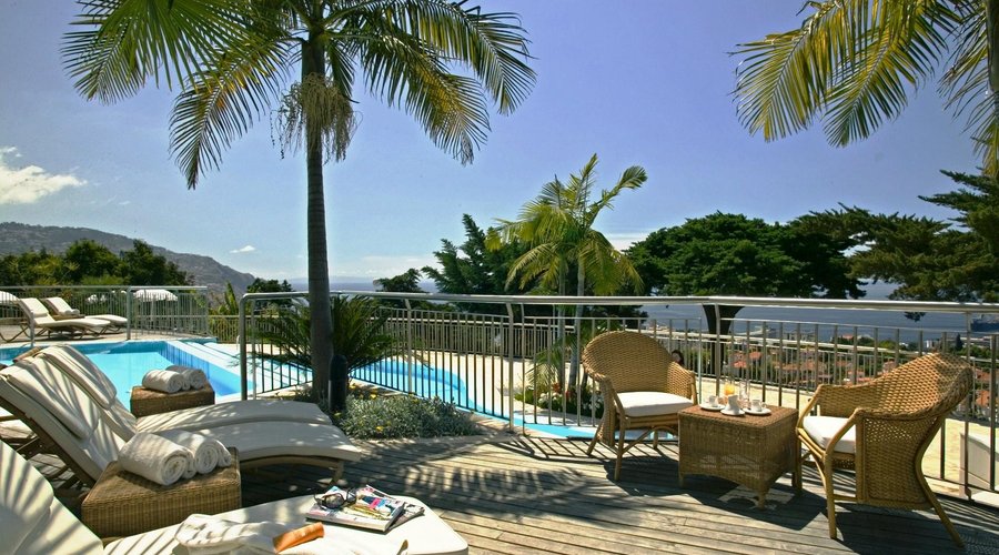 Outdoor Swimming Pool