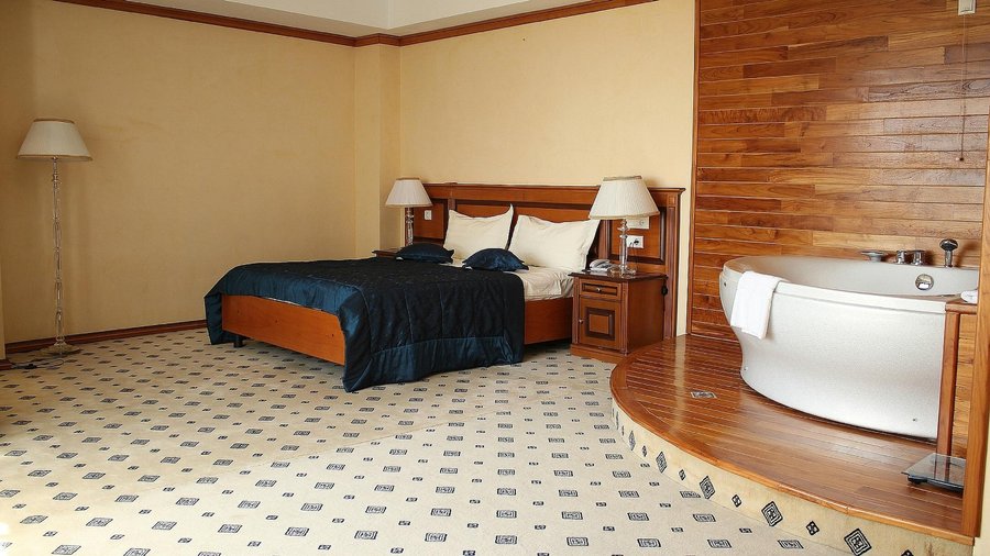 Suite with Jacuzzi