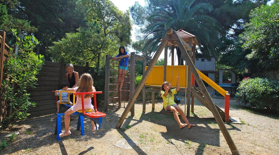 Parco giochi esterno - Baby Club