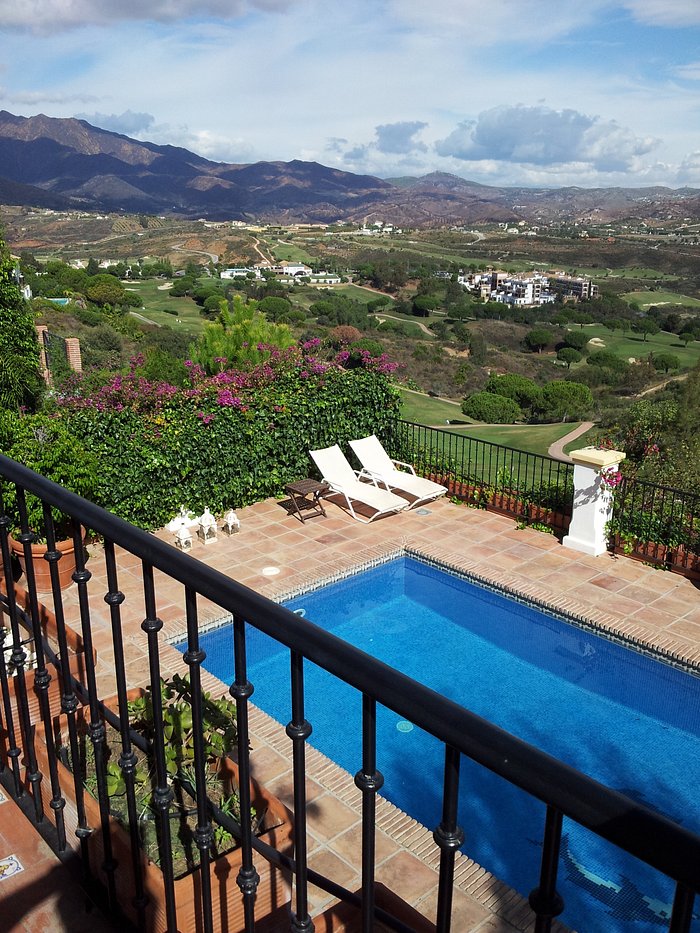 CASA EL AGUILA - Prices & Villa Reviews (Spain/Mijas, Costa del Sol)