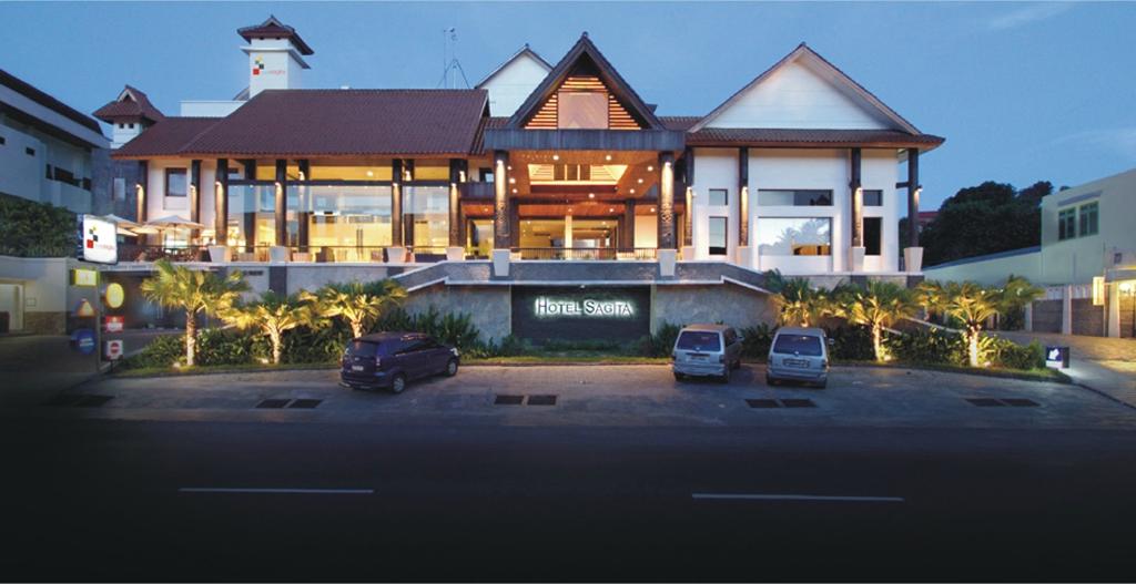 HORISON SAGITA BALIKPAPAN - Hotel Reviews, Photos, Rate Comparison ...