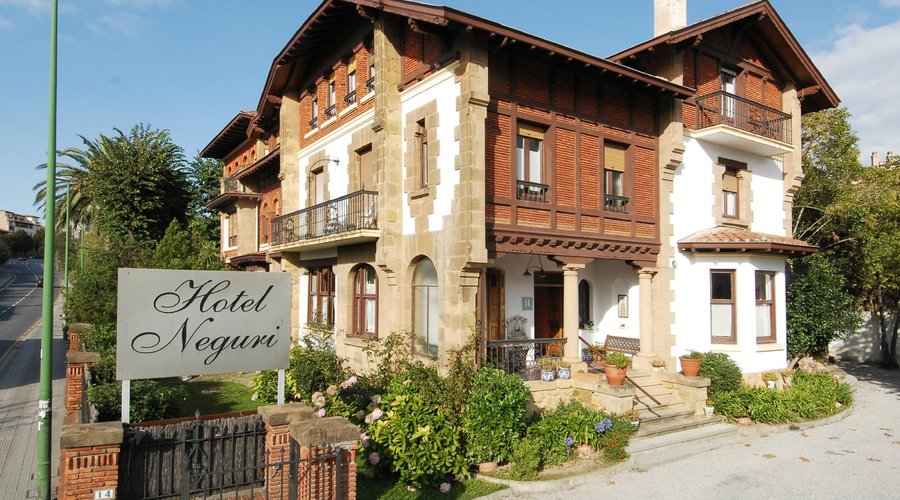 Hotel