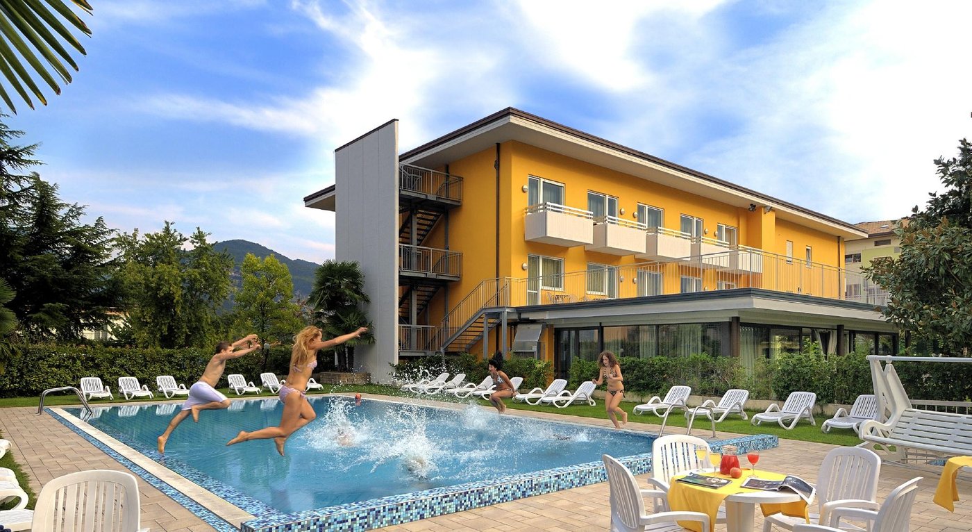hotel campagnola riva garda