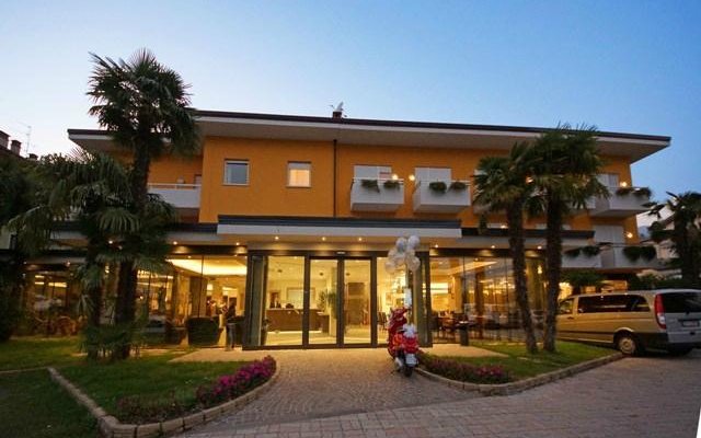 Riva del Garda - Hotel Campagnola - Esterna