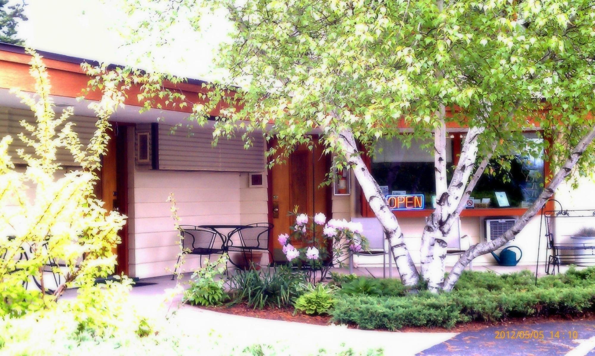 The Usonian Inn LLC by null