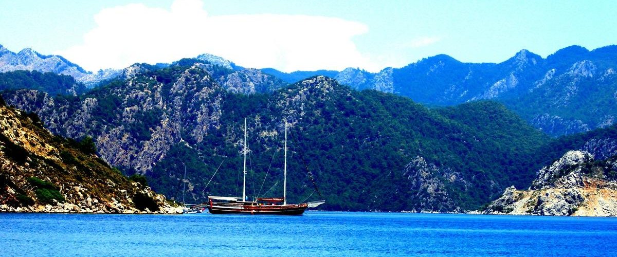 Dağlar taşlar