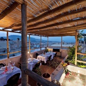 Terrasse petit déjeuner