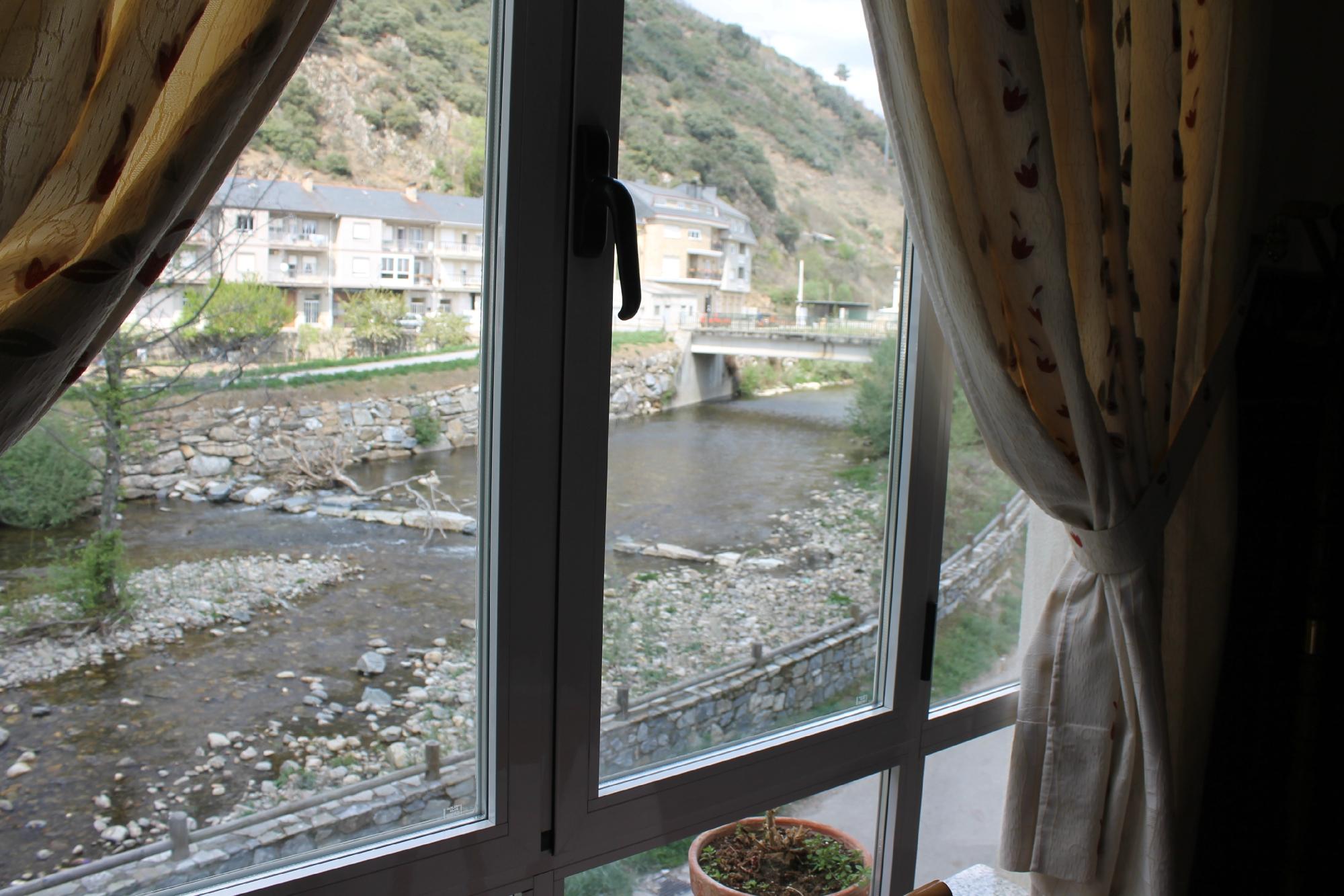 Hotel photo 5 of Hostal Burbia.