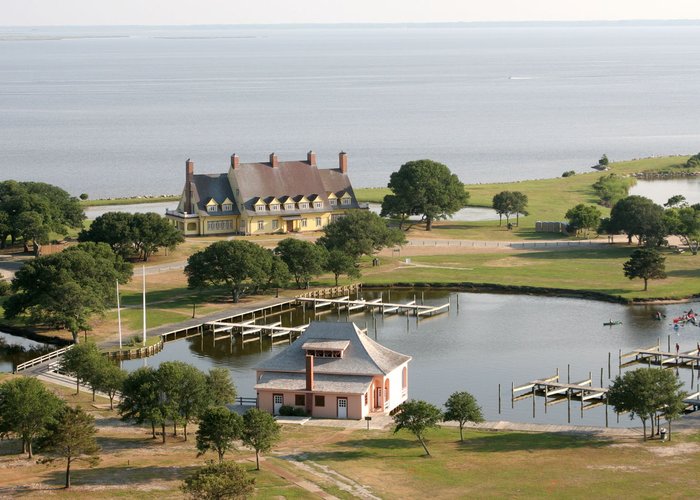Whalehead in Historic Corolla and boathhouse