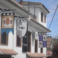 Fachada Mesón Casa Raimundo