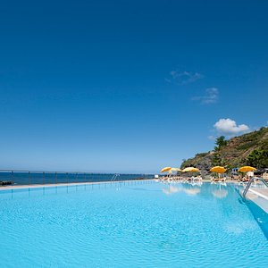 Orca Praia Hotel, hotel in Madeira