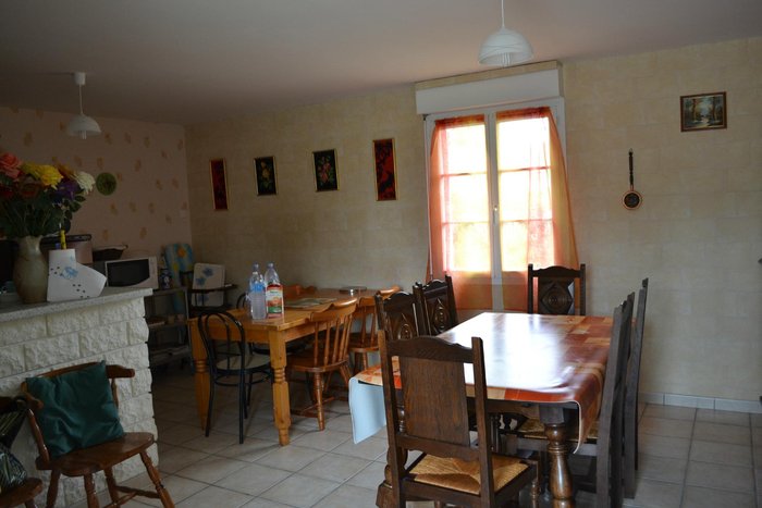 LE CLOS DES ROSES - Prices & B&B Reviews (France/Civray-de-Touraine)