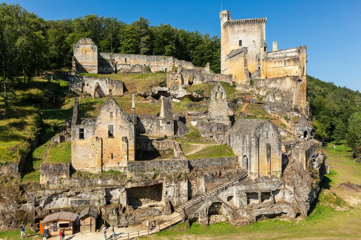 Chateau de Commarque (Les Eyzies-de-Tayac-Sireuil, Pháp) - Đánh giá -  Tripadvisor