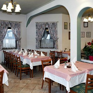 Small restaurant