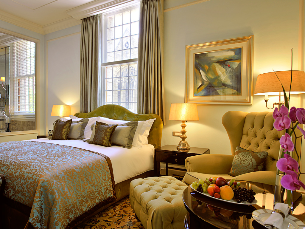 Hotel photo 2 of Taj Cape Town.
