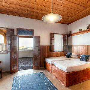 Thea 1 Second bedroom