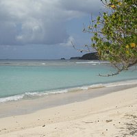 Carlos Rosario Beach