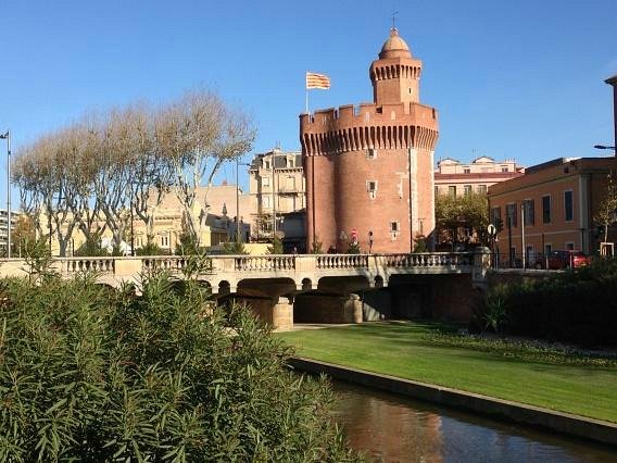 cautand tipul Perpignan Cauta i parcul omului