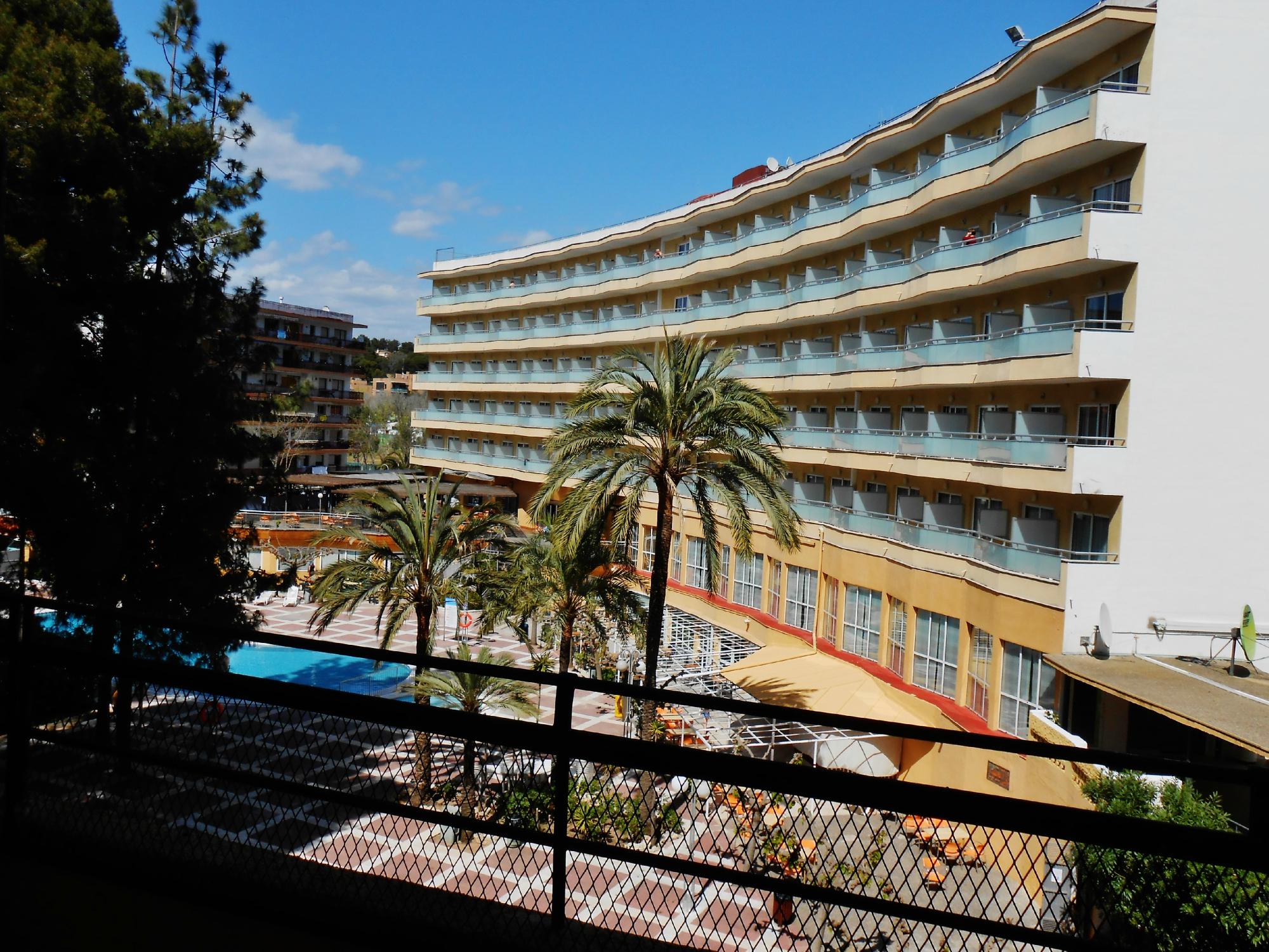 Hotel photo 12 of MedPlaya Hotel Calypso.