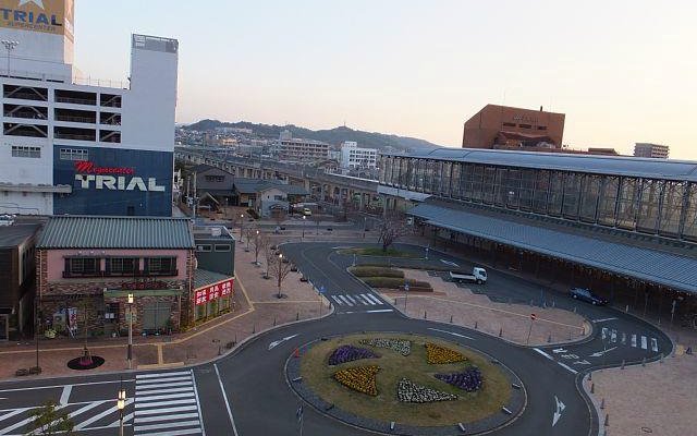 客室からの眺め、駅前が一望できます