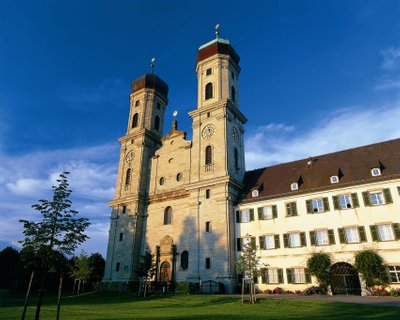 friedrichshafen schlosskirche bodensee bregenz rundreise radreise doen