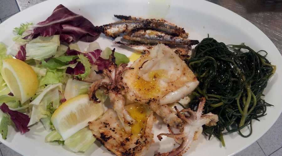 Calamari alla griglia e contorno