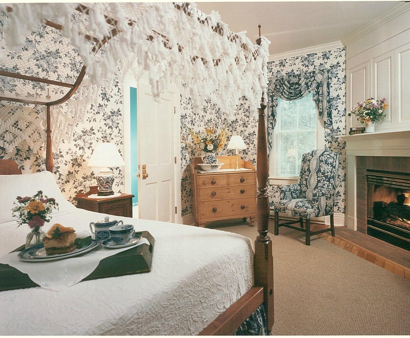 White Gull Inn by null