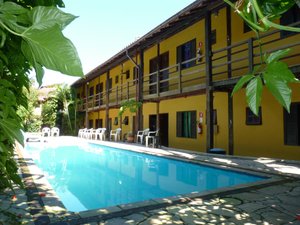 Piscina e praia