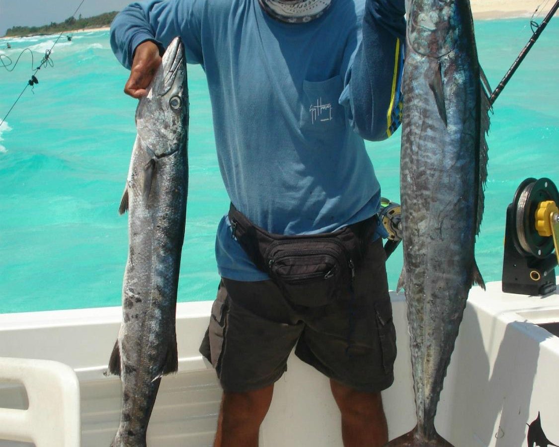 rusty hook fishing playa del carmen