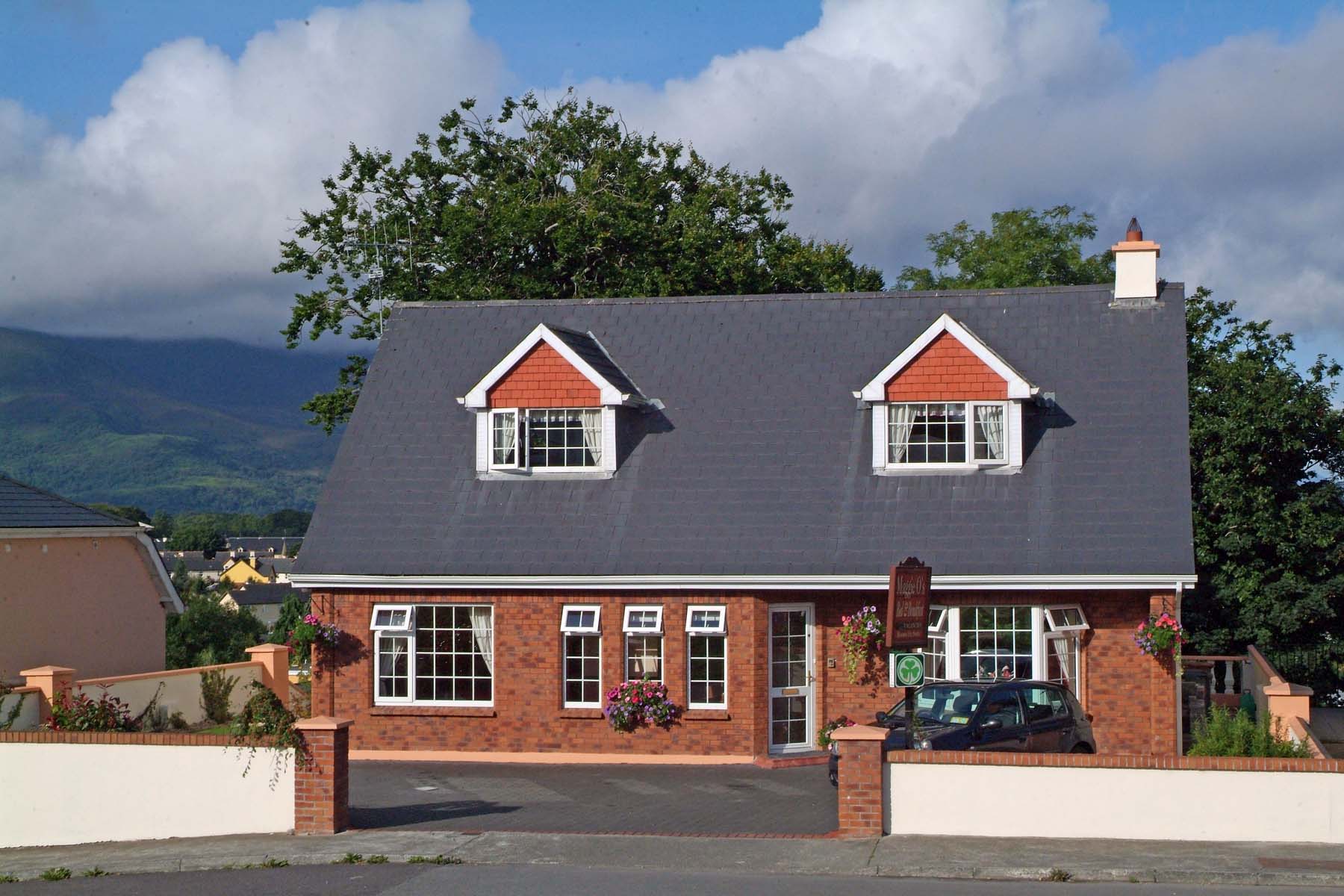 MAGGIE O'S BED & BREAKFAST - B&B Reviews (Killarney, Ireland)