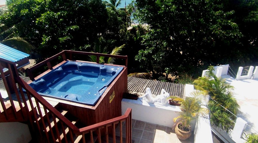 Jacuzzi