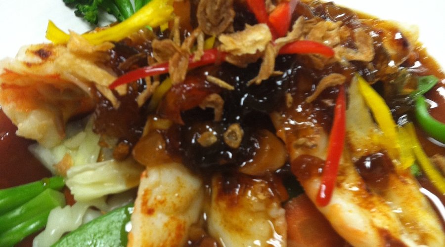 Jumbo shrimp tamarind sauce