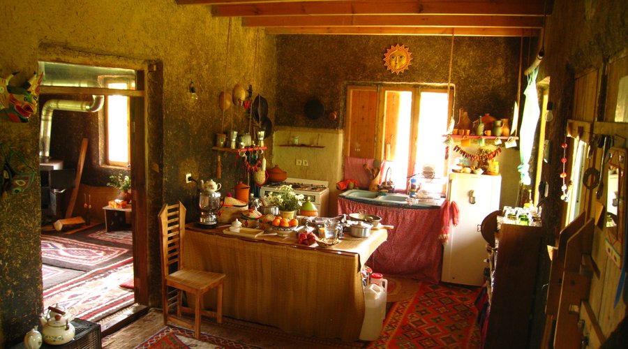 The kitchen in the early days, we have since replaced the sink, the gas cooker and the fridge