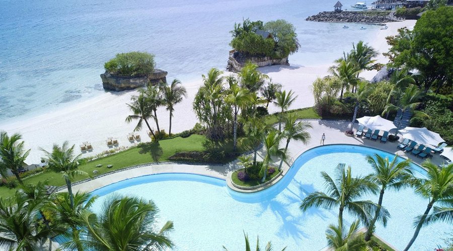 Ocean Wing Pool and Beach Area