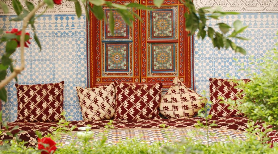 Sitting area in the main courtyard