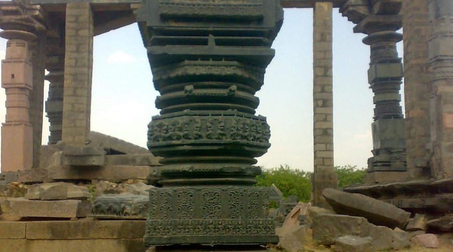 Piller of Kirti torana of Kakatiya Dynasty, Warangal