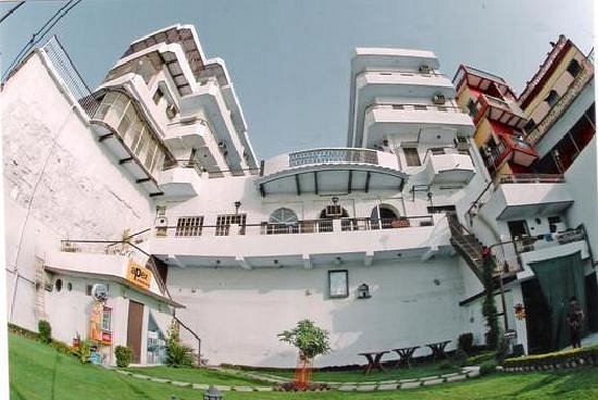 Hotel Alka, hotell i Varanasi