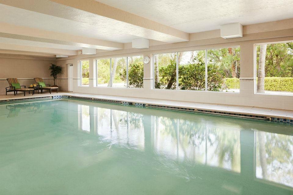 Marriott Sanibel Harbour Resort & Spa Pool Pictures & Reviews