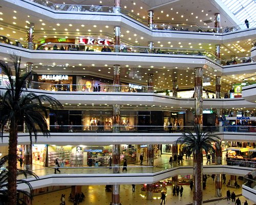 10 great malls worth a trip of their own or visit if you're in town