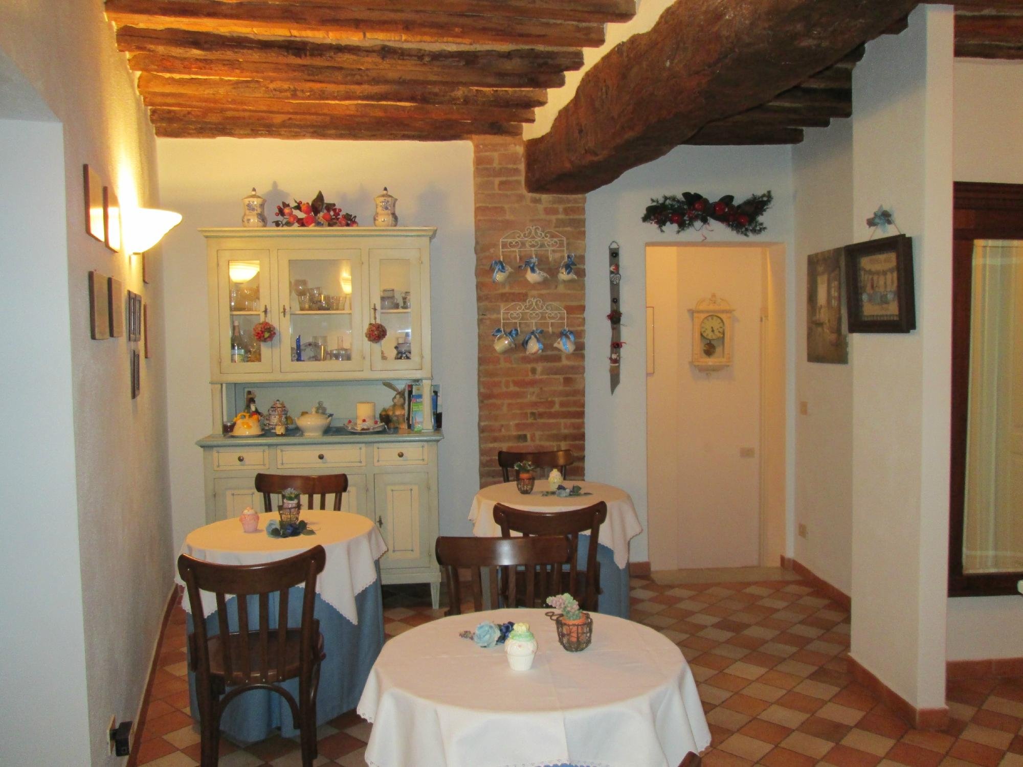 BED AND BREAKFAST ALLE DUE PORTE - Prices & B&B Reviews (Siena, Italy)