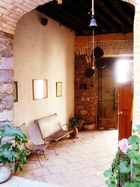 SHANTINIKETAN, MORADA DE PAZ - Hotel Reviews (Real de Catorce, Mexico)