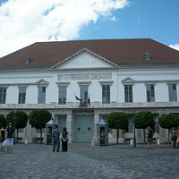 Sandor Palace