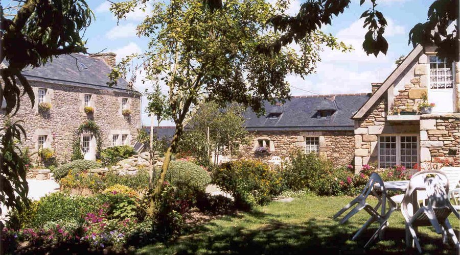KERYEL  Chambres d'hôtes & CAMPING : roulotte de campagne , Carré d'étoiles & Mobil-homes Louisi