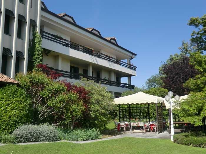 HOTEL BELLAVISTA - Prices & Reviews (Montebelluna, Italy)