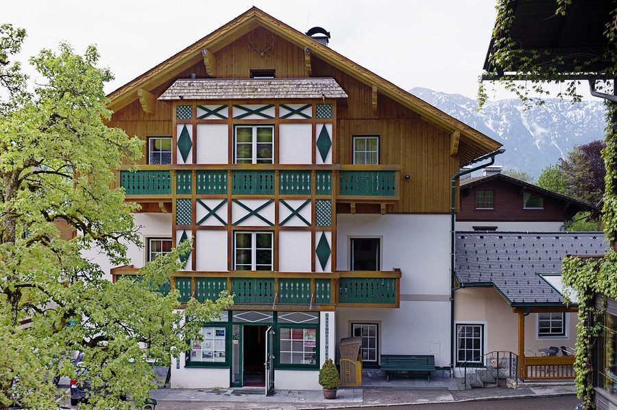 Gasthof Zum Hirschen Altaussee Avusturya Otel Yorumları Ve Fiyat Karşılaştırması Tripadvisor 