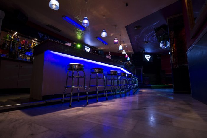 Imagen 10 de Shambles Karaoke Bar