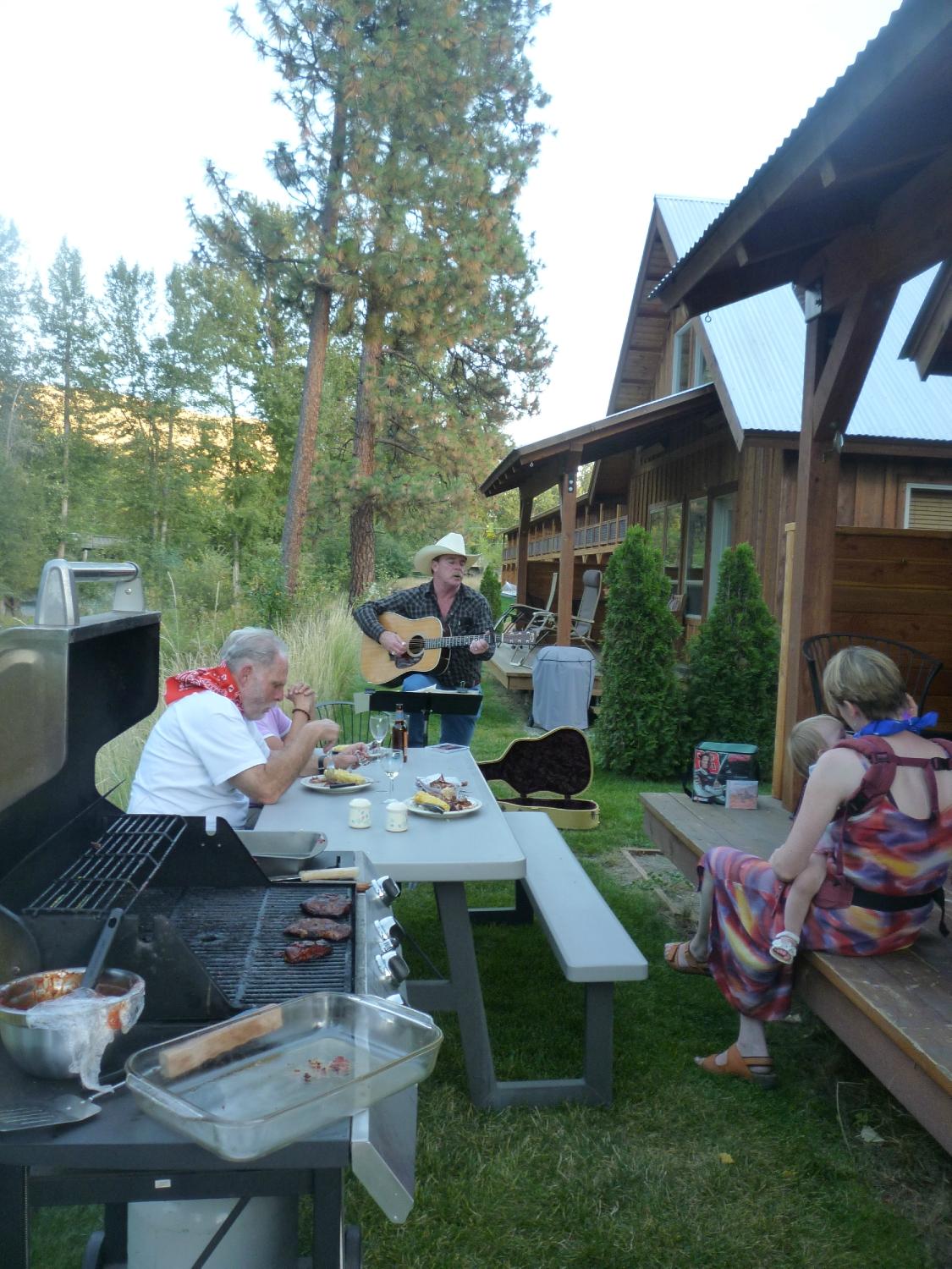 Hotel photo 28 of Methow River Lodge & Cabins.