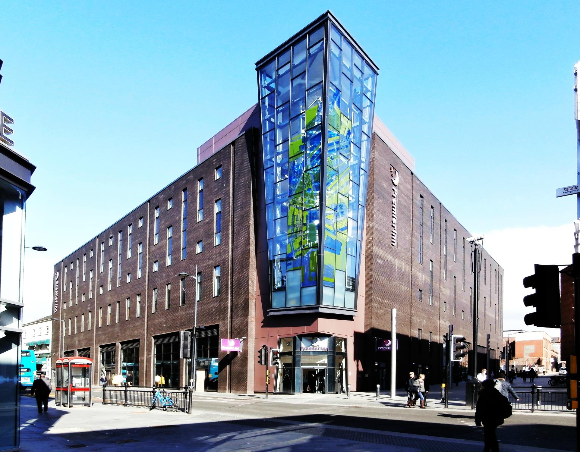 Premier Inn Liverpool City Centre (Liverpool One) Hotel - UPDATED ...