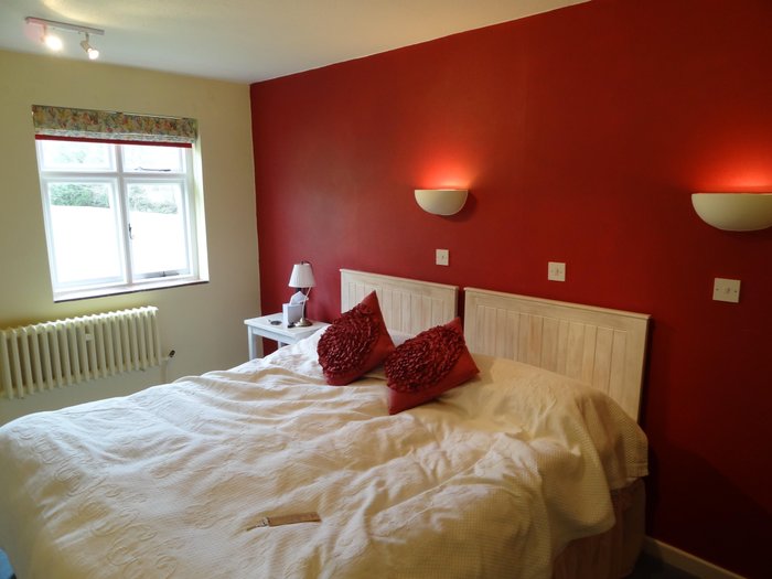 The Hand at Llanarmon Rooms: Pictures & Reviews - Tripadvisor