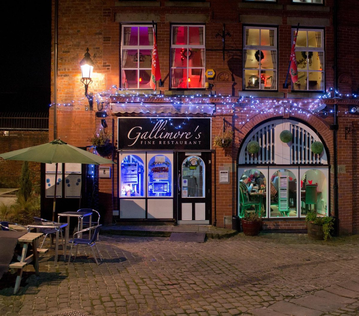 Dining room - Picture of Papa Luigis Ltd, Wigan - Tripadvisor